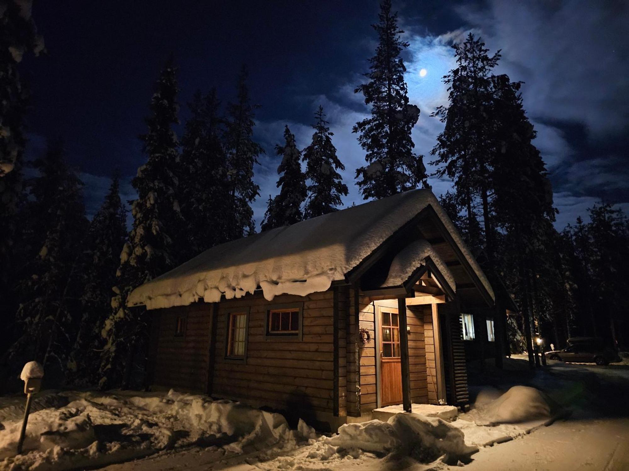 Kantokelo Yllaes Ylläsjärvi Buitenkant foto